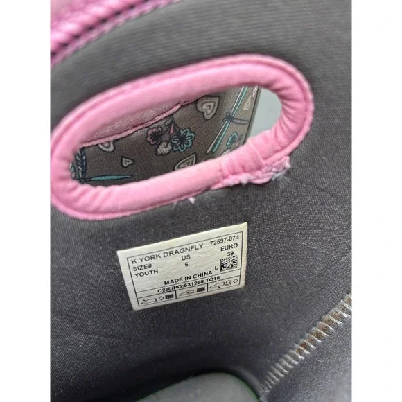 Bogs Boots Grey Pink Dragonfly Rain Boots Waterproof insulated Youth Size 6 - Picture 8 of 10
